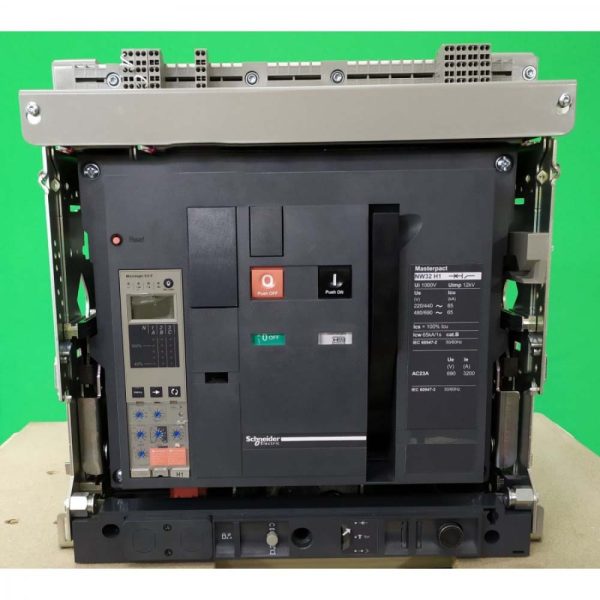 کلید اتوماتیک هوایی اشنایدر سه پل3200 آمپر کشويی سری NW قدرت قطع 65KA
